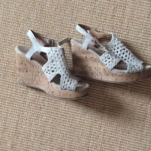 Netted open toed wedges